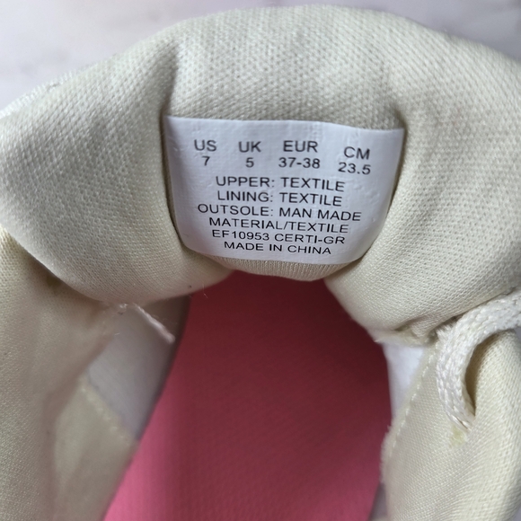 Reebok Women's Cream and Pink Running Shoes - Picture 4 of 4